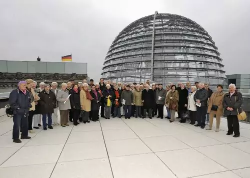 SU-Norderstedt in Berlin Senioren Union Norderstedt beobachtet das große Stühlerücken im Bundestag - Bild