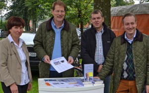 Leezen Quizmaster Gero Storjohann auf dem Herbstmarkt in Leezen - Bild