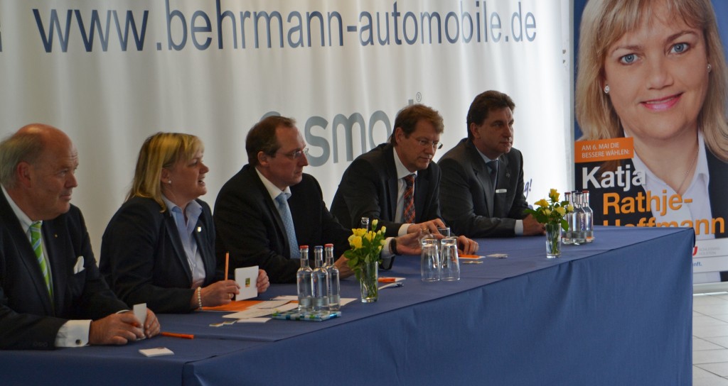 Podium Norderstedter Business Talk erfolgreich - Bild