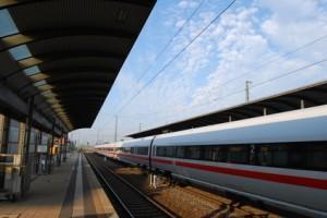 Bahnhof Bad Oldesloe: Deutsche Bahn plant Neubau des Bahnsteigdaches für 2014 - Bild
