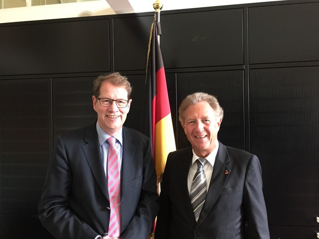 Gero Storjohann MdB mit dem Parlamentarischen Staatssekretär Norbert Barthle MdB (beide CDU)