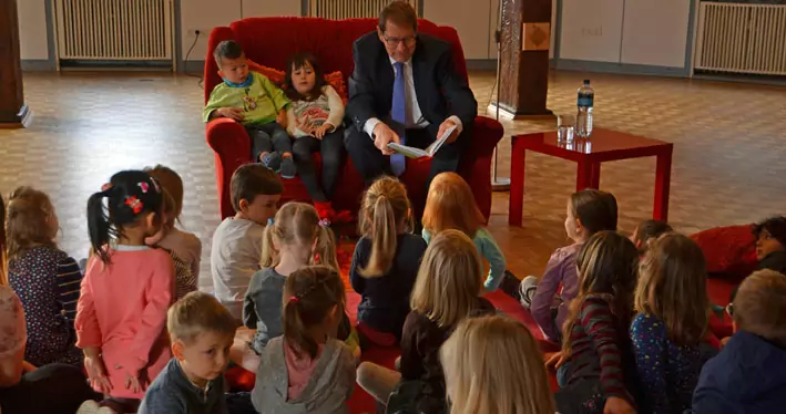 Gero Storjohann als Vorleser in Bad Segeberg und in Bad Oldesloe - Foto Gero Storjohann als Vorleser in Bad Segeberg und in Bad Oldesloe - Bild