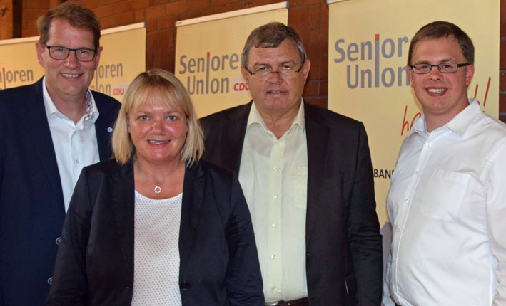 Volker Dornquast ist neuer Vorsitzender der Kreis Senioren Union - Foto Sorgten für ein einstimmiges Wahlergebnis und eine informativ-unterhaltsame Senioren Union-Veranstaltung: Gero Storjohann MdB, Katja Rathje-Hoffmann MdL, Volker Dornquast MdL nach einstimmigen Wahlergebnis und dein designierter Landtagsnachfolger Ole Christopher Plambeck.