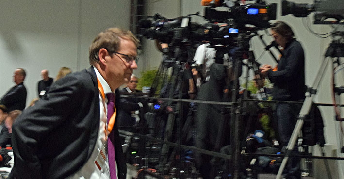 Segeberger CDU Mitglieder sind treue Angela Merkel Fans - Foto Der CDU Kreisvorsitzende Gero Storjohann MdB im Pressebereich