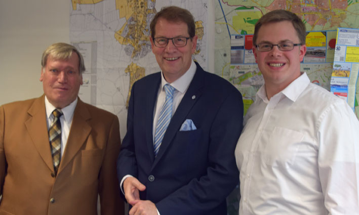 Gero Storjohann unterstützt die Radverkehrspläne von ADFC und CDU in Henstedt-Ulzburg - Foto radwege-hu-web
