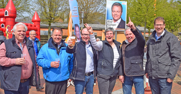 Tolle Stimmung beim CDU Maibockfrühschoppen in Boostedt - Bild