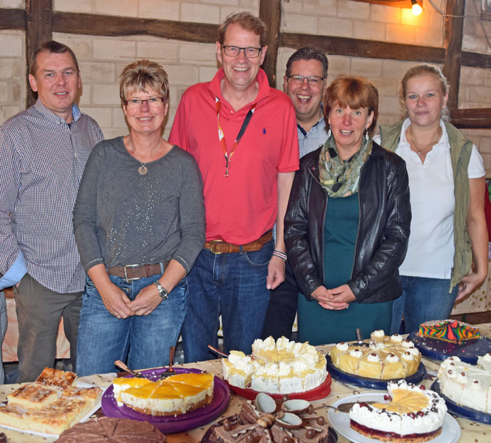 37. Herbstmarkt der CDU-Frauen in Leezen mit Radlerbesuch - Foto 37. Herbstmarkt der CDU-Frauen in Leezen mit Radlerbesuch - Bild