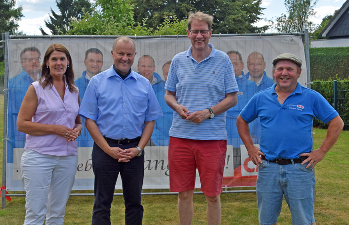 CDU Sommerfest in Tangstedt mit Grund zum Feiern - Foto CDU Sommerfest in Tangstedt mit Grund zum Feiern - Bild