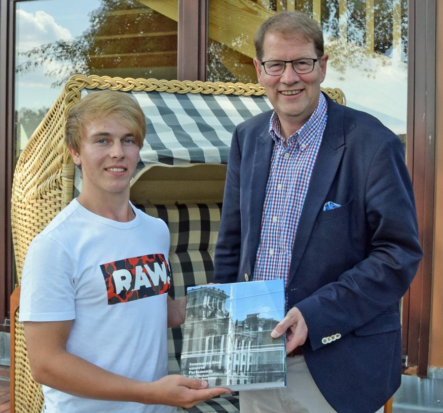 Gero Storjohann verabschiedet Marlon Husmann als Stipendiat in die USA - Foto Gero Storjohann verabschiedet Marlon Husmann als Stipendiat in die USA - Bild