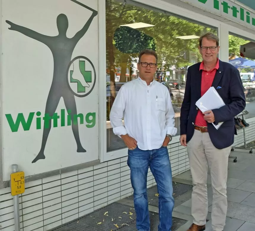 Gero Storjohann unterstützt 2 Petitionen der Orthopädie-Schuhmachermeister - Foto Gero Storjohann unterstützt 2 Petitionen der Orthopädie-Schuhmachermeister - Bild