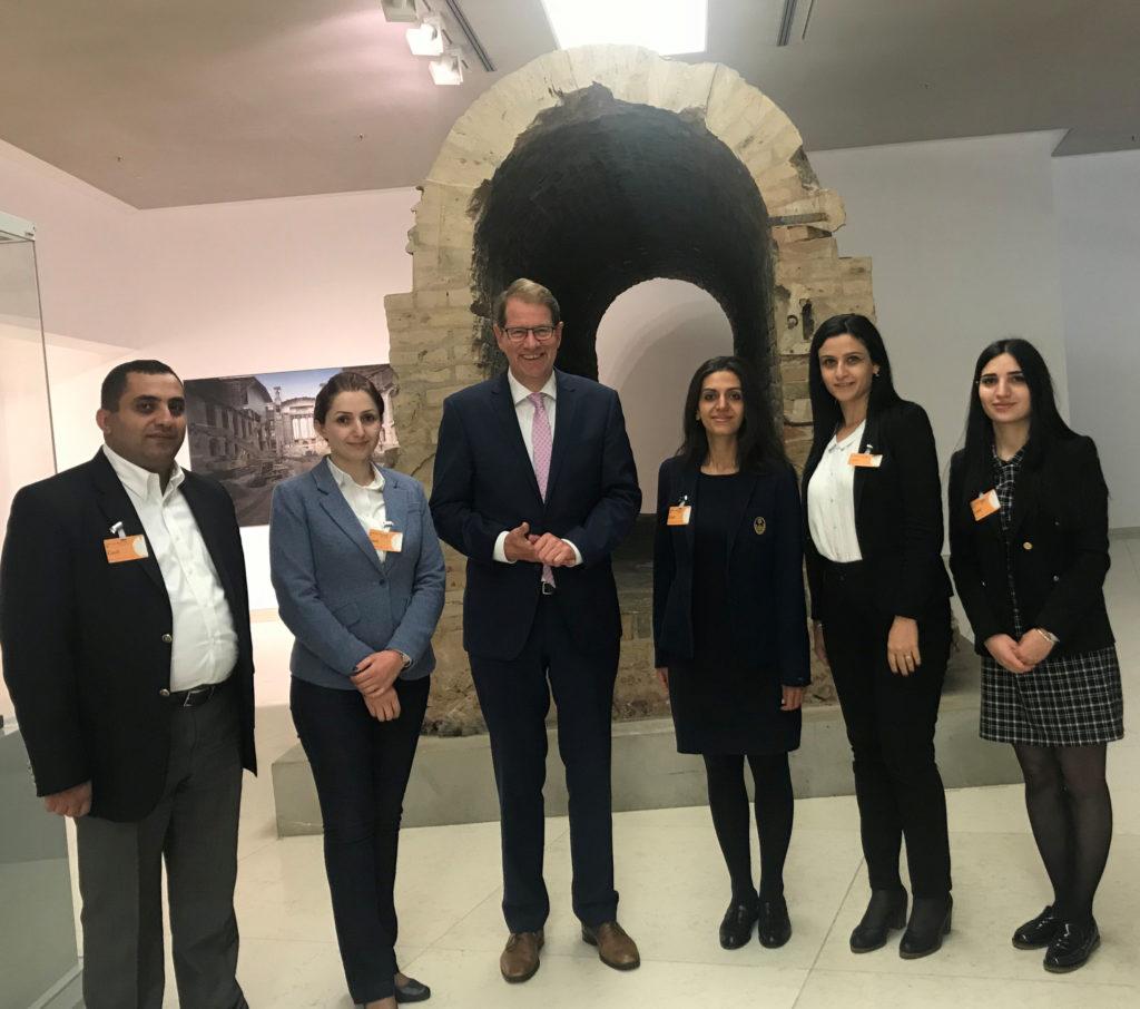 Ein Petitionsausschuss nach deutschem Vorbild – Gero Storjohann unterstützt armenisches Parlament beim Aufbau eines Petitionsausschusses - Foto Ein Petitionsausschuss nach deutschem Vorbild – Gero Storjohann unterstützt armenisches Parlament beim Aufbau eines Petitionsausschusses - Bild
