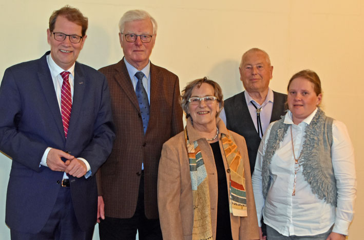 Wahlen und Ehrungen bei der CDU Alveslohe - Foto Wahlen und Ehrungen bei der CDU Alveslohe - Bild