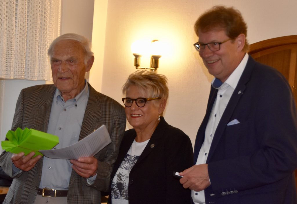 Ehrungen, Vorstandswahlen und Europawahl bei der CDU Bad Bramstedt - Foto Ehrungen, Vorstandswahlen und Europawahl bei der CDU Bad Bramstedt - Bild