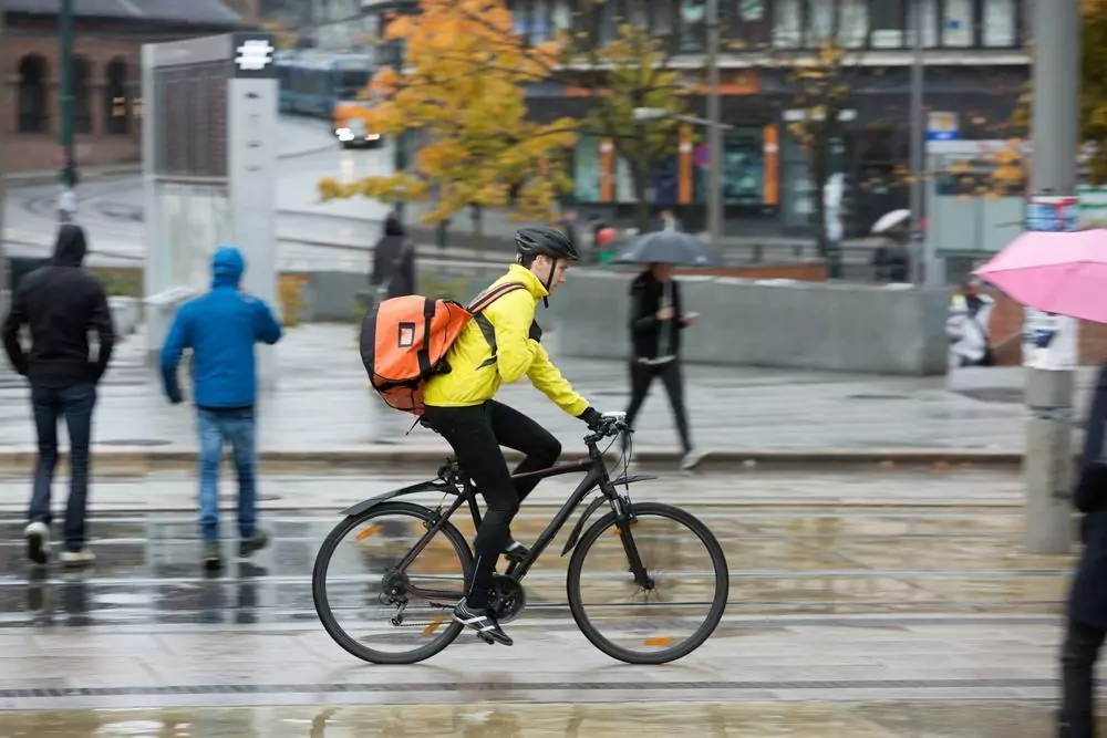 „Die größte Radreform seit 20 Jahren“ – Bundesverkehrsminister Andreas Scheuer (CSU) modernisiert die Straßenverkehrsordnung (StVO) - Bild
