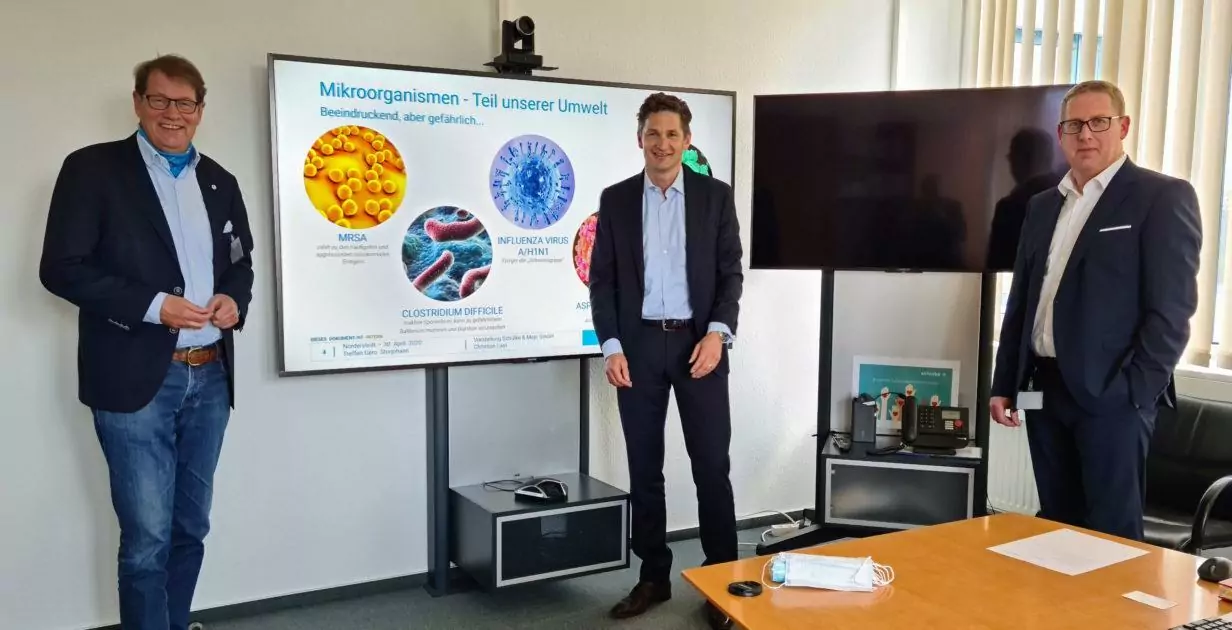 Gero Storjohann bei Schülke & Mayr - Bild