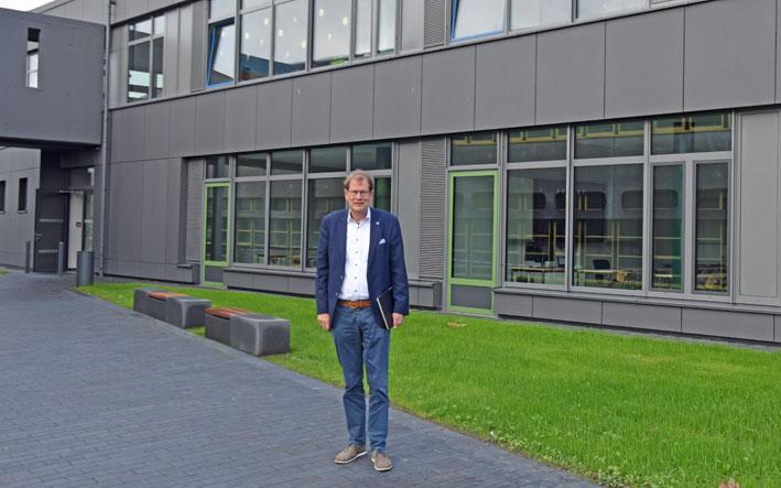 Gero Storjohann zu Gast im Beruflichen Gymnasium Bad Oldesloe - Foto Gero Storjohann zu Gast im Beruflichen Gymnasium Bad Oldesloe - Bild