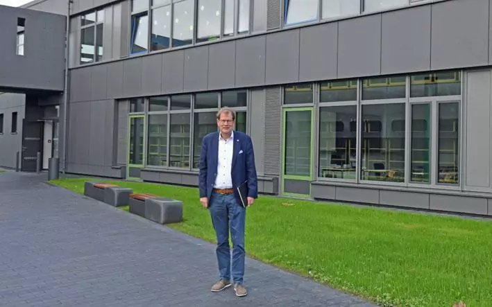 Gero Storjohann zu Gast im Beruflichen Gymnasium Bad Oldesloe - Foto Gero Storjohann zu Gast im Beruflichen Gymnasium Bad Oldesloe - Bild