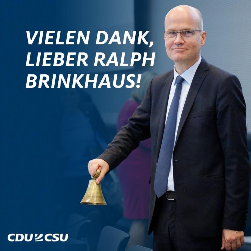 Gero Storjohann dankt Ralph Brinkhaus - Bild