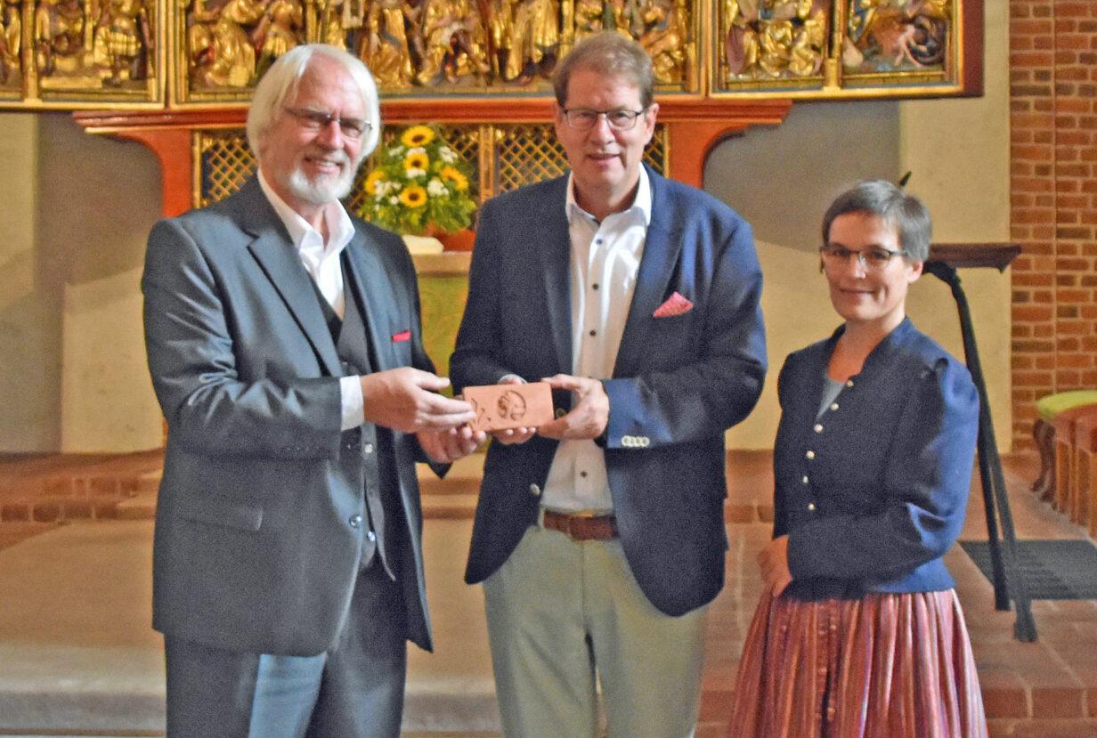 Förderung der Marienkirche und Wollspinnerei Blunck durch den Deutschen Bundestag - Bild